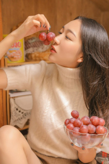 在车里撞了我八次高黄白月光